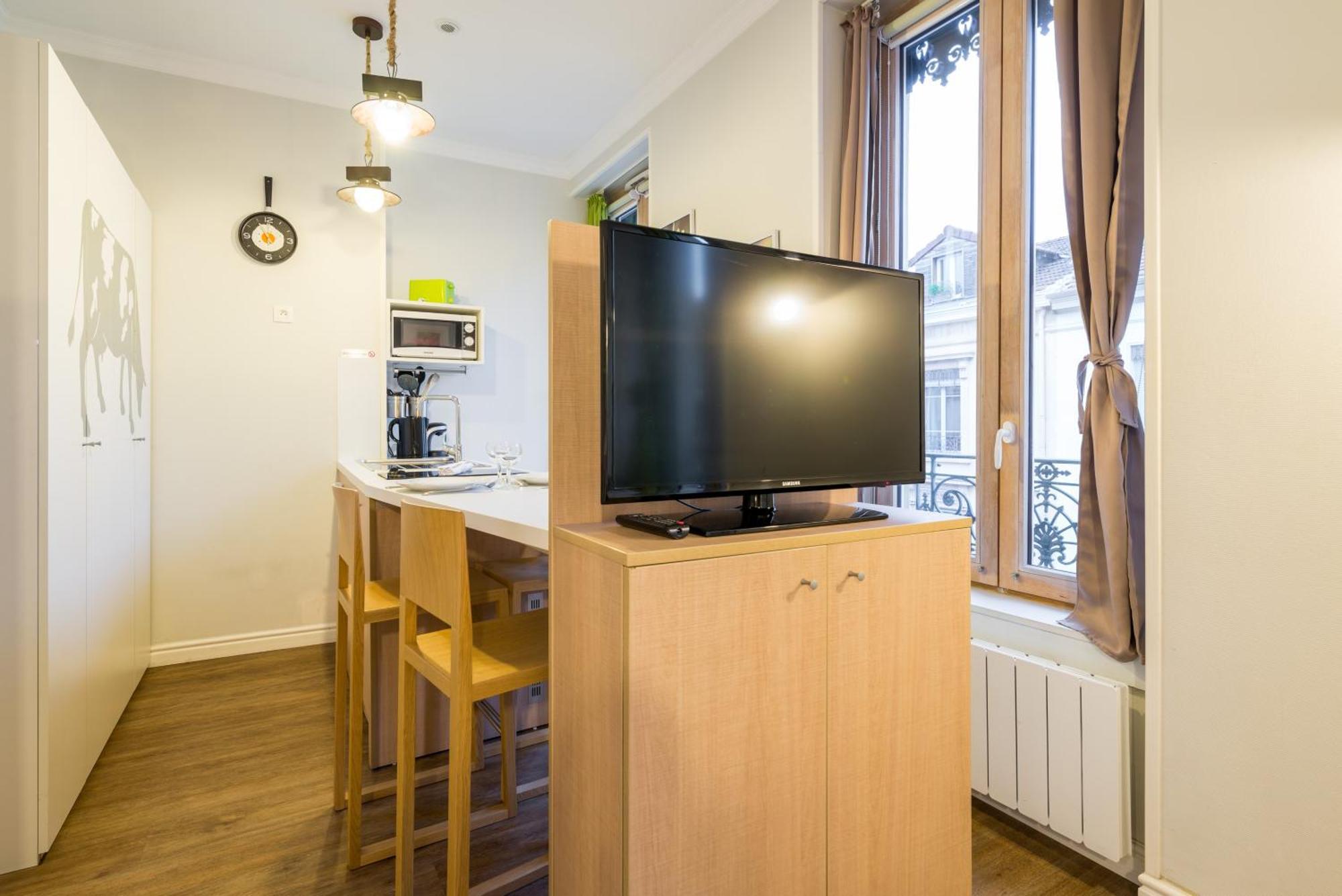 Les Charmettes - Lyon 6Ieme Apartment Bilik gambar