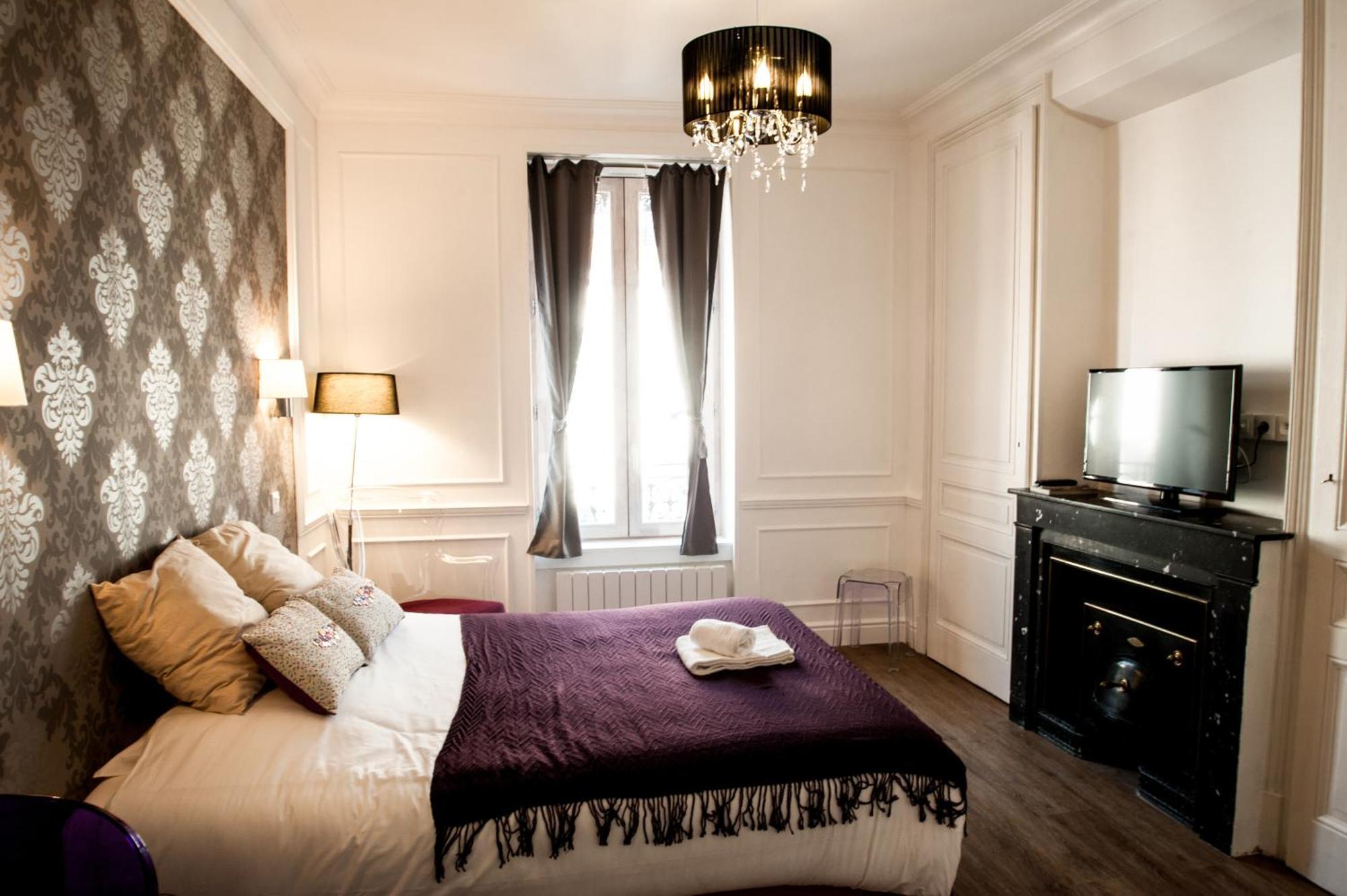 Les Charmettes - Lyon 6Ieme Apartment Bilik gambar