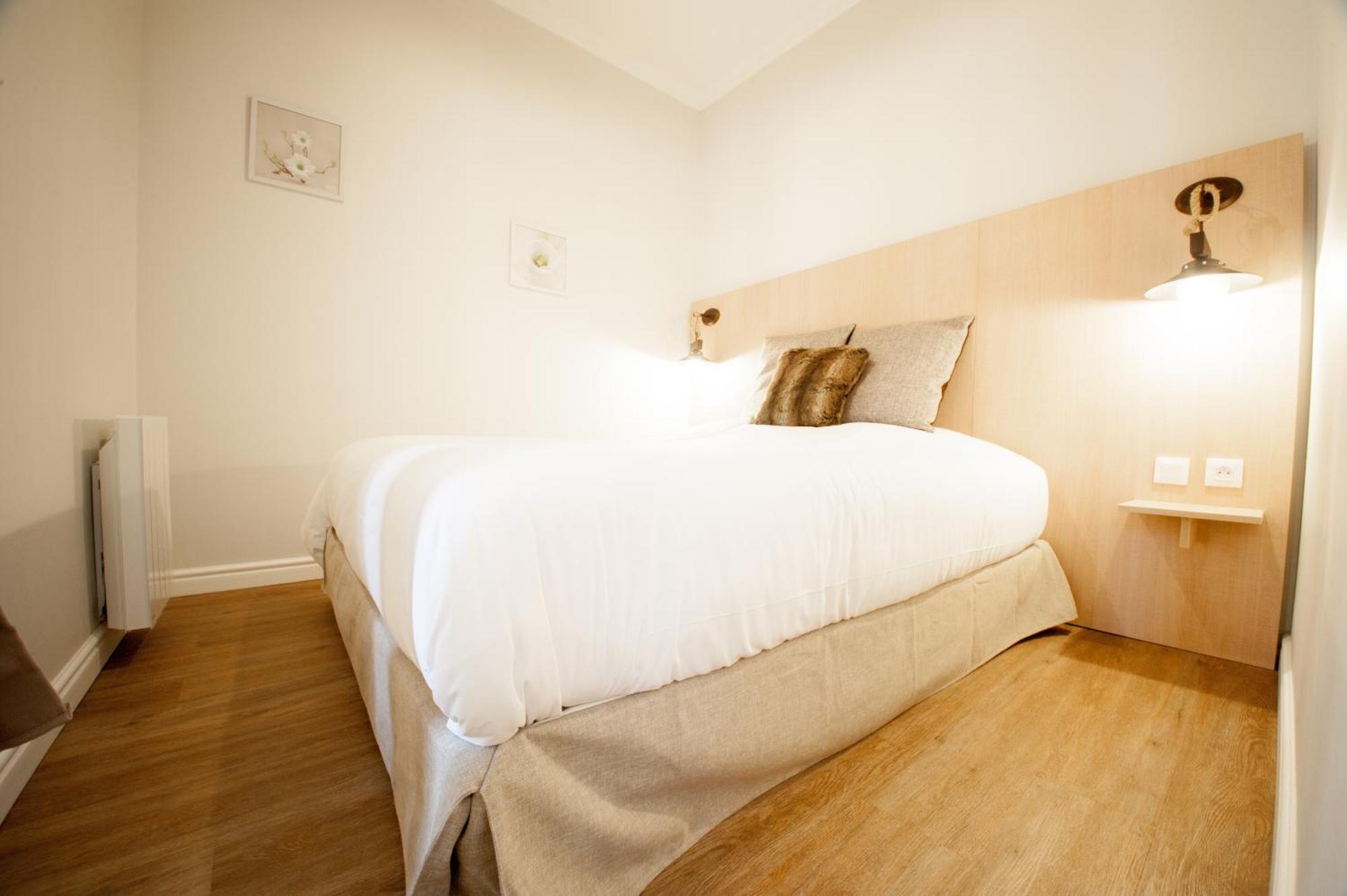 Les Charmettes - Lyon 6Ieme Apartment Bilik gambar