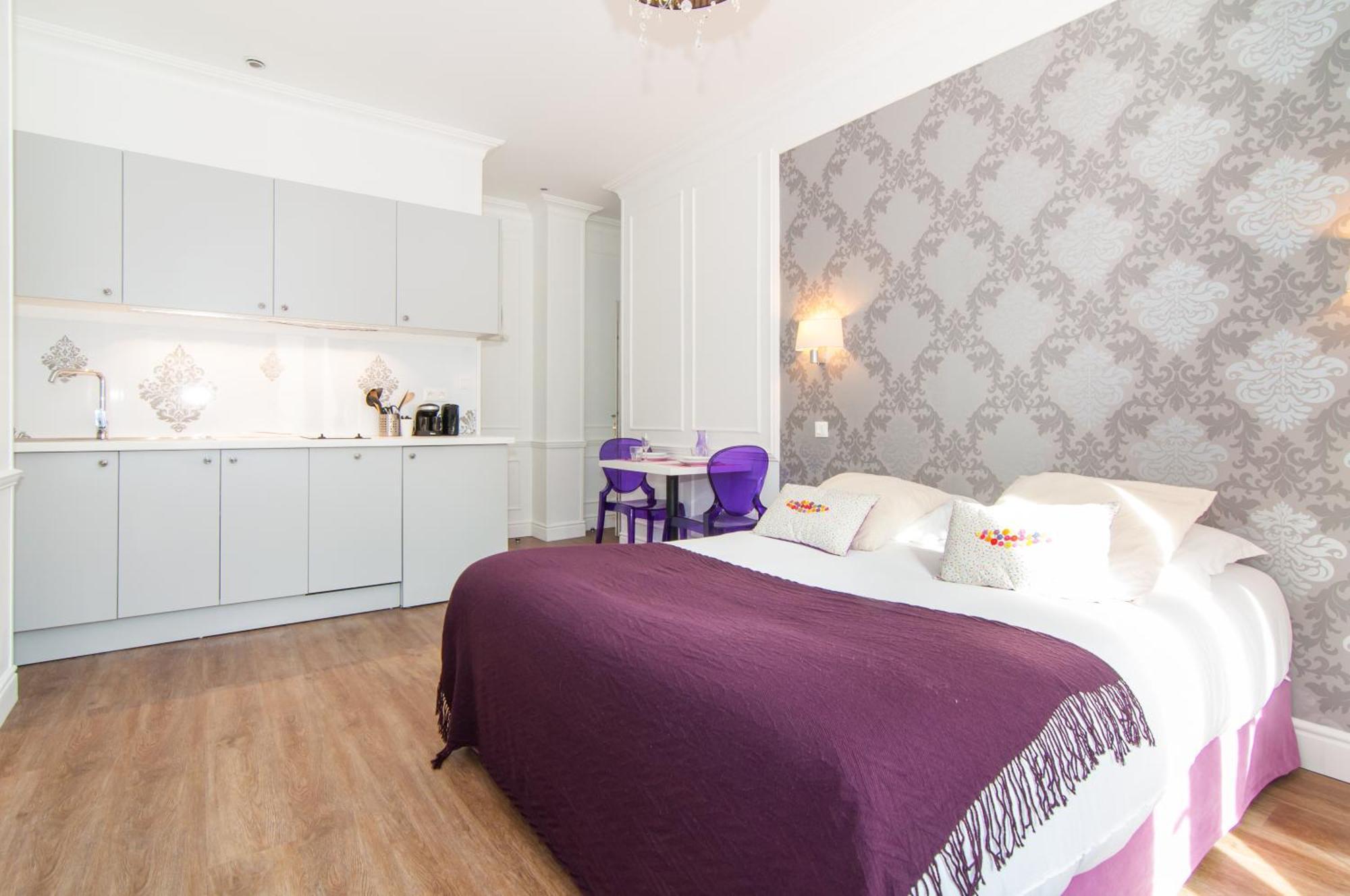 Les Charmettes - Lyon 6Ieme Apartment Bilik gambar