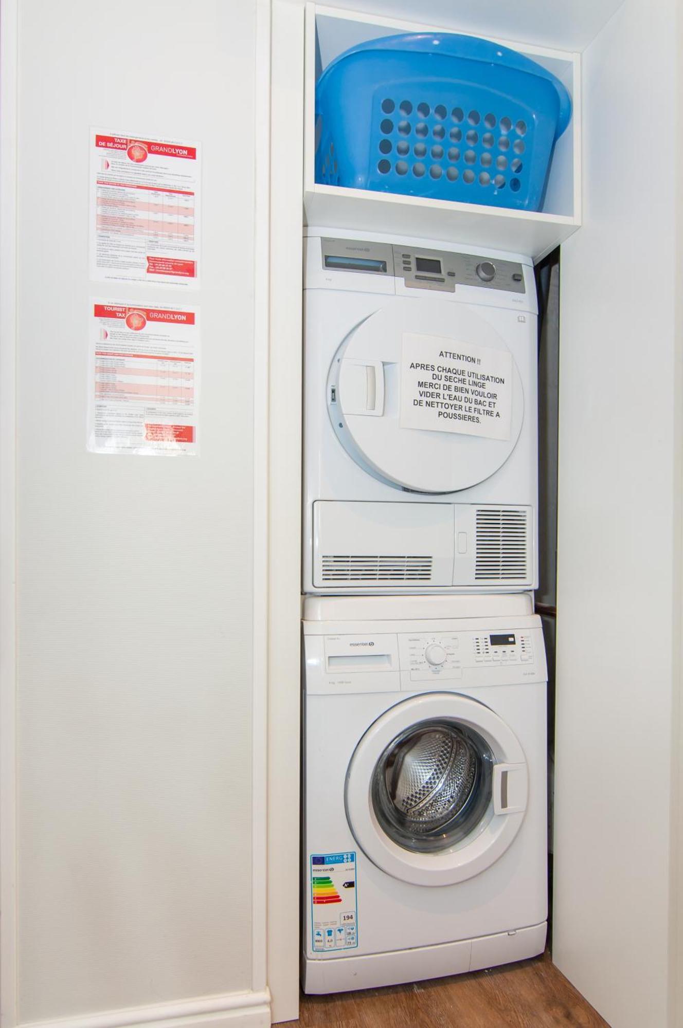 Les Charmettes - Lyon 6Ieme Apartment Bilik gambar