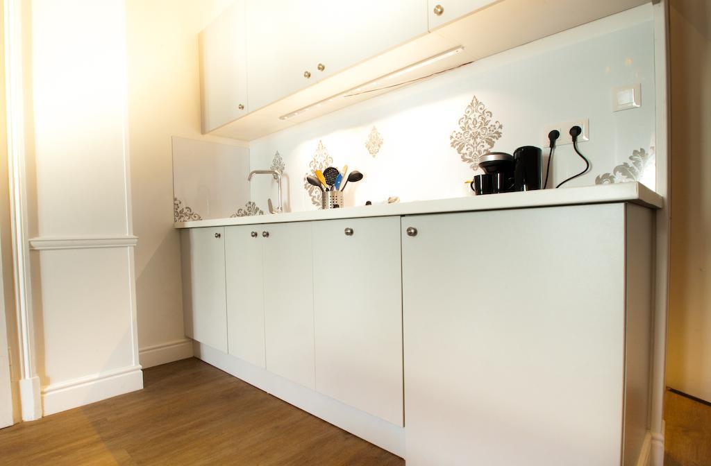 Les Charmettes - Lyon 6Ieme Apartment Bilik gambar