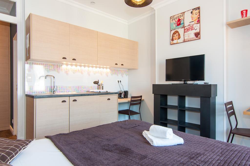 Les Charmettes - Lyon 6Ieme Apartment Bilik gambar